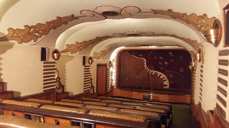 Invitation au Voyage